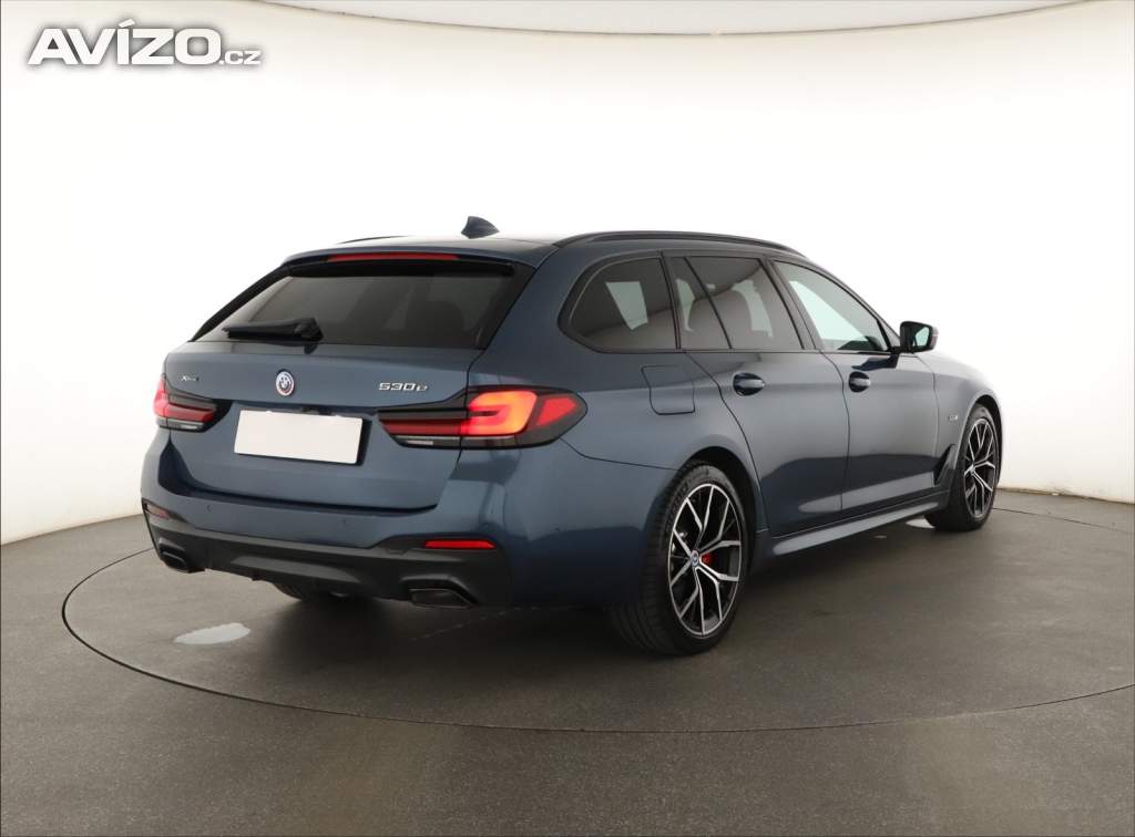 Foto inzerátu BMW 5 530e xDrive