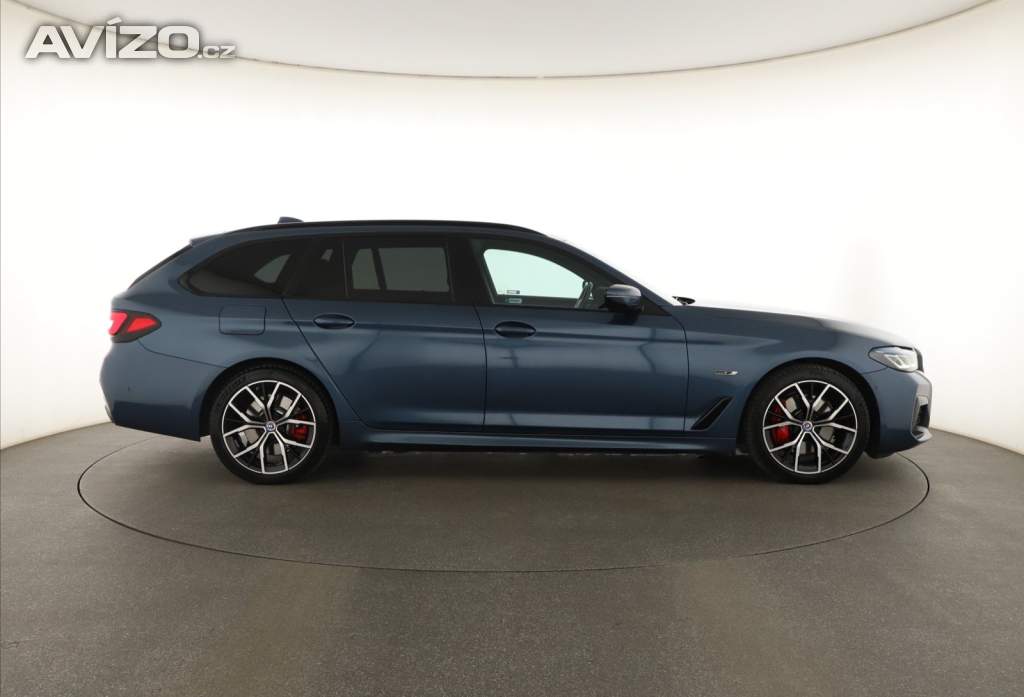 Foto inzerátu BMW 5 530e xDrive