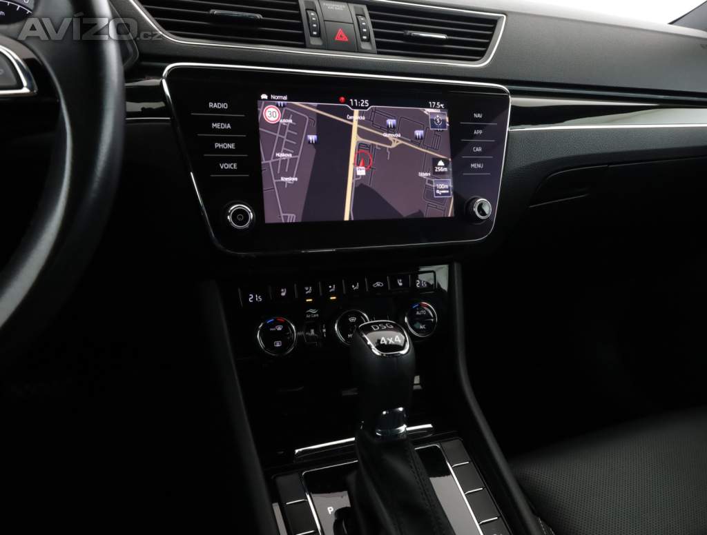 Foto inzerátu Skoda Superb 2.0 TDI