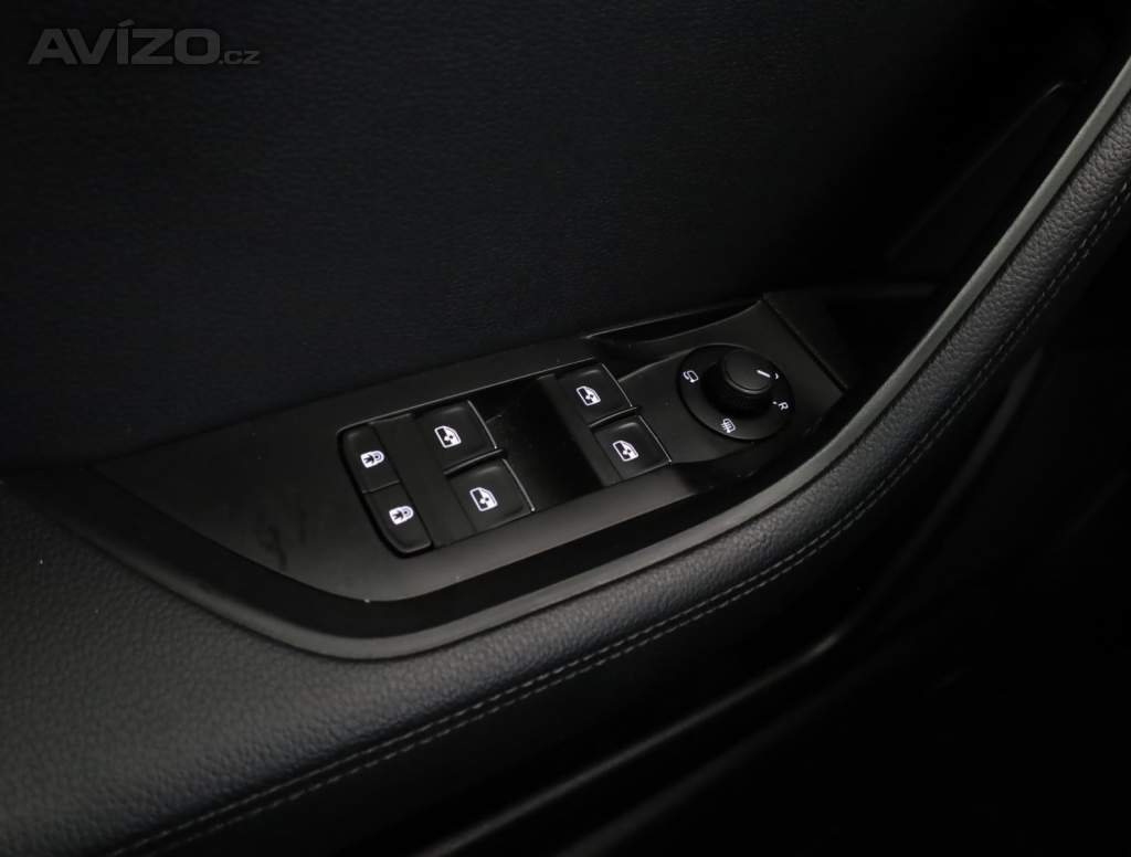 Foto inzerátu Skoda Superb 2.0 TDI