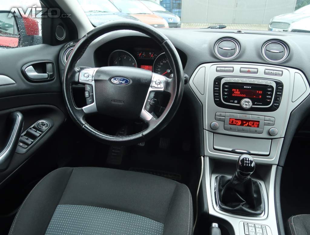 Foto inzerátu Ford Mondeo 2.0 16V