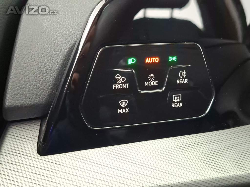 Foto inzerátu VW Golf 1.5 eTSI
