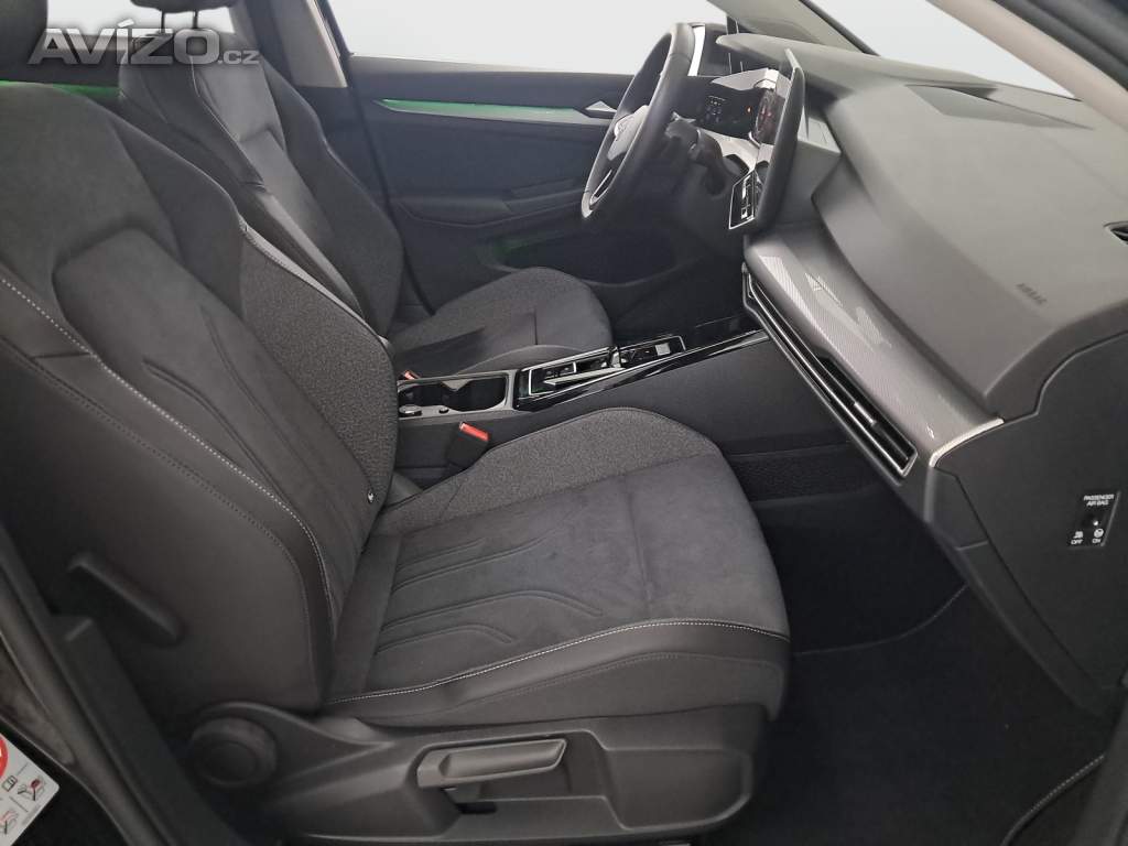 Foto inzerátu VW Golf 1.5 eTSI