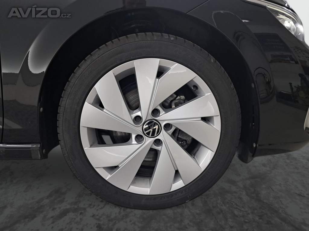 Foto inzerátu VW Golf 1.5 eTSI
