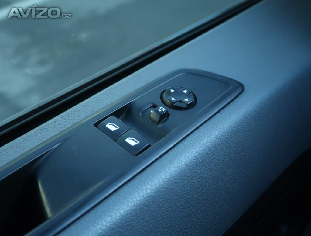 Foto inzerátu Peugeot Expert 2.0 BlueHDi