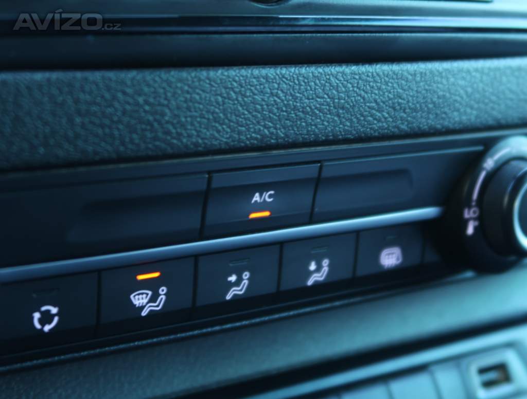 Foto inzerátu Peugeot Expert 2.0 BlueHDi