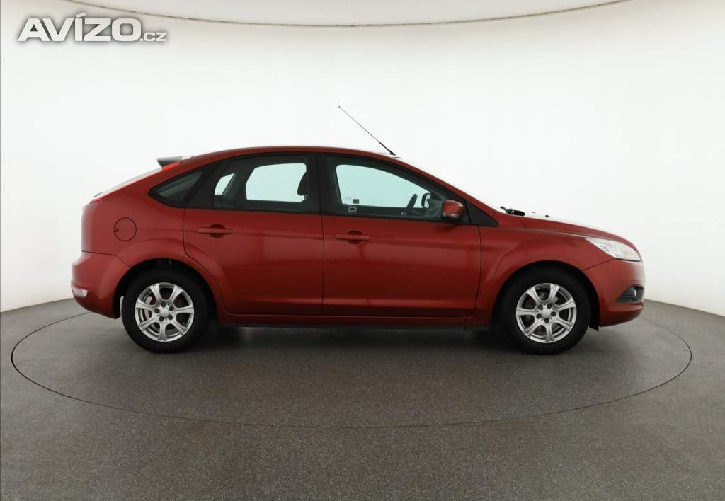 Foto inzerátu Ford Focus 1.6 16V
