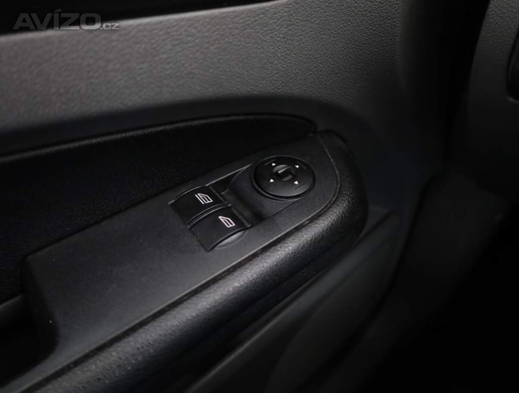 Foto inzerátu Ford Focus 1.6 16V