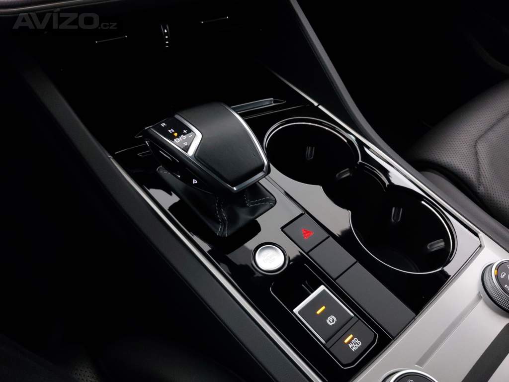 Foto inzerátu VW Touareg 3.0 TDI