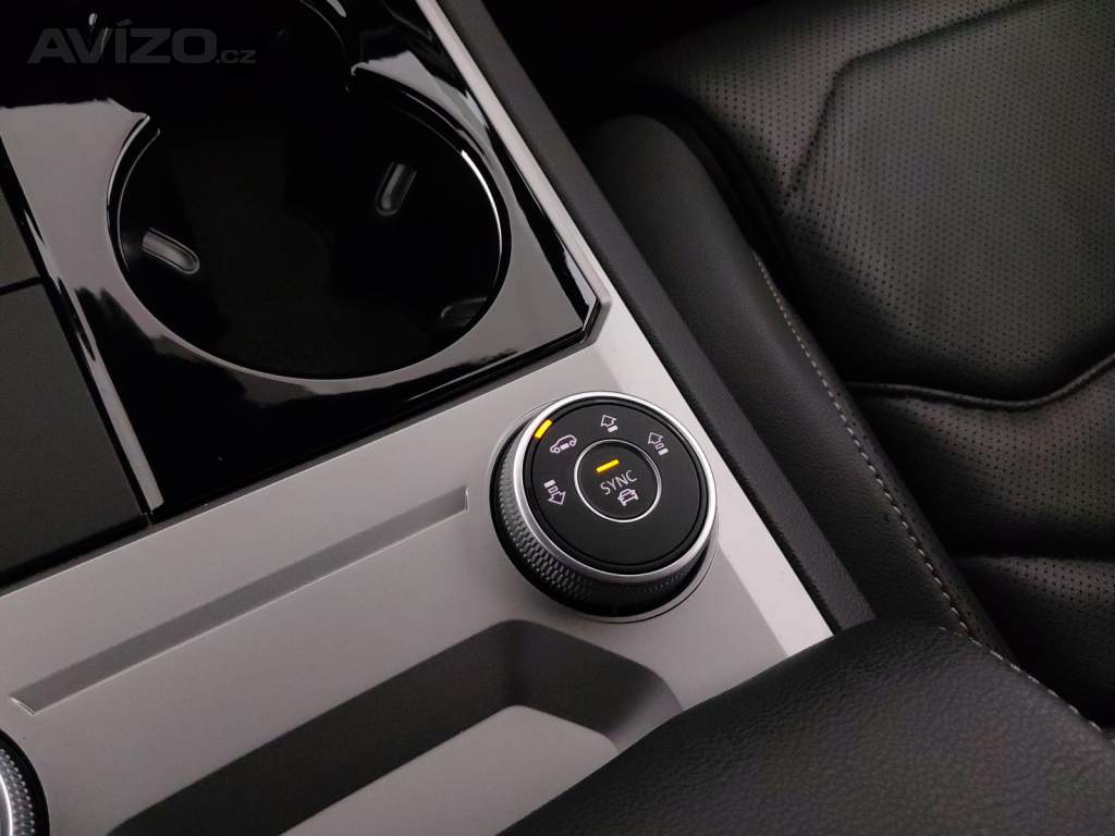 Foto inzerátu VW Touareg 3.0 TDI