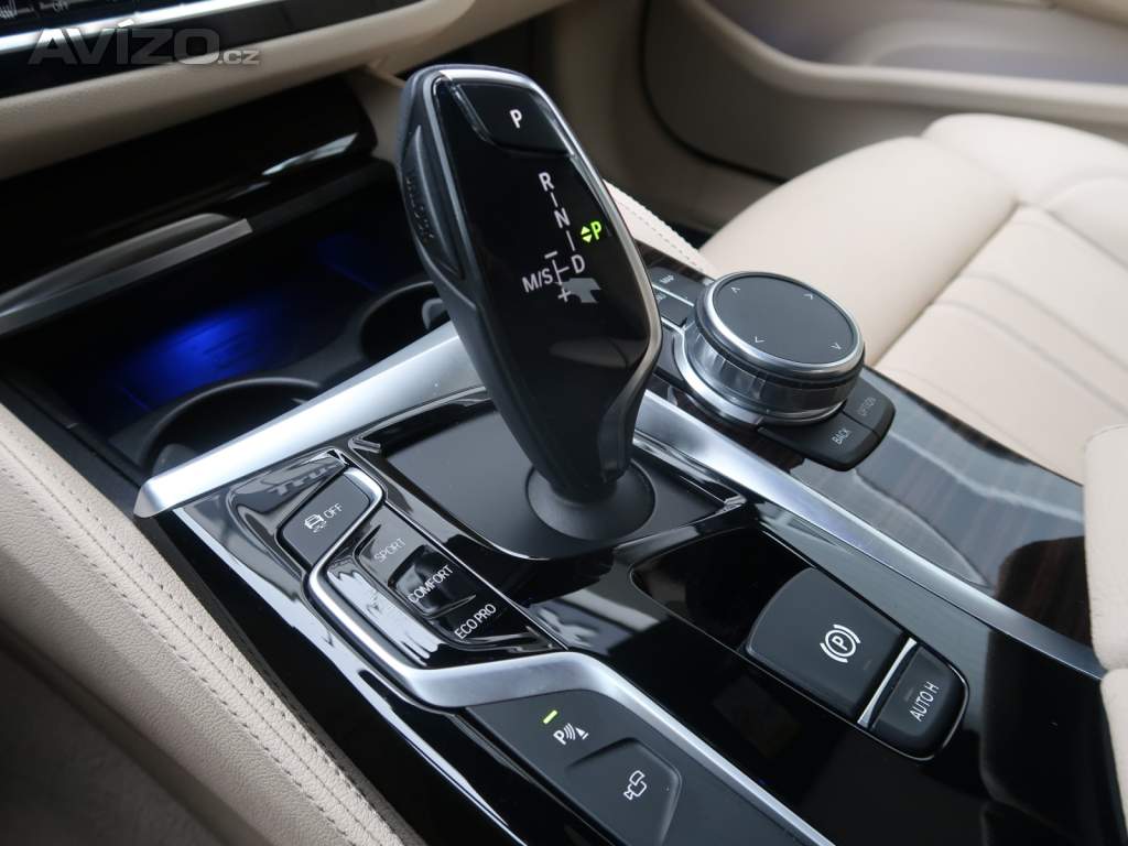 Foto inzerátu BMW 5 530i xDrive