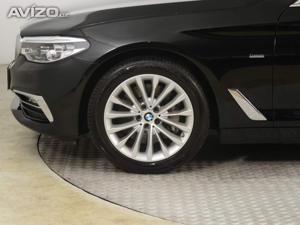 Foto inzerátu BMW 5 530i xDrive
