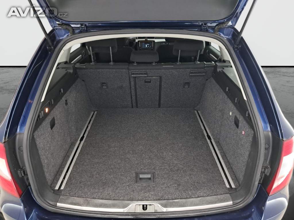 Foto inzerátu Skoda Superb 2.0 TDI