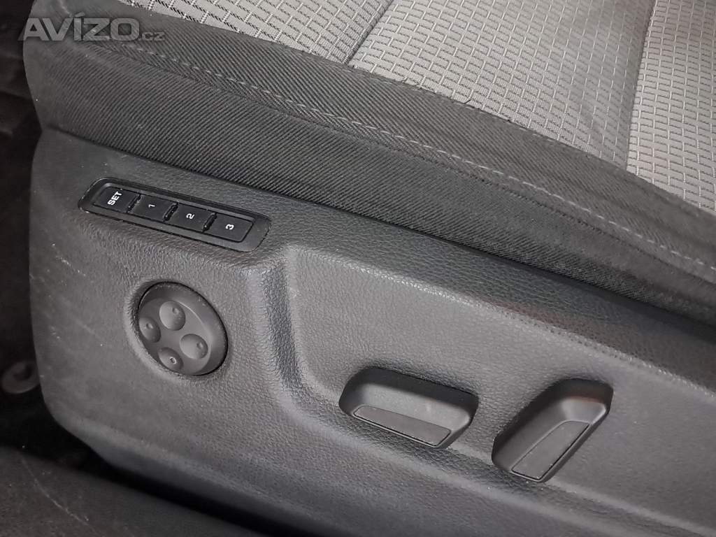 Foto inzerátu Skoda Superb 2.0 TDI