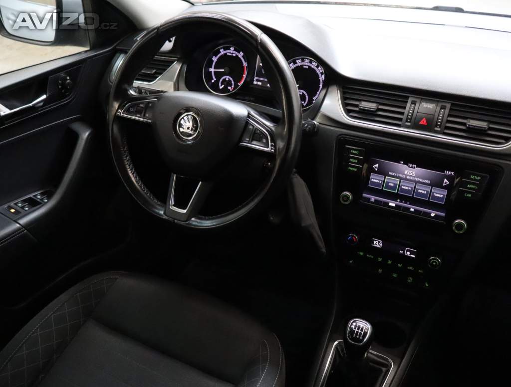 Foto inzerátu Skoda Rapid 1.0 TSI