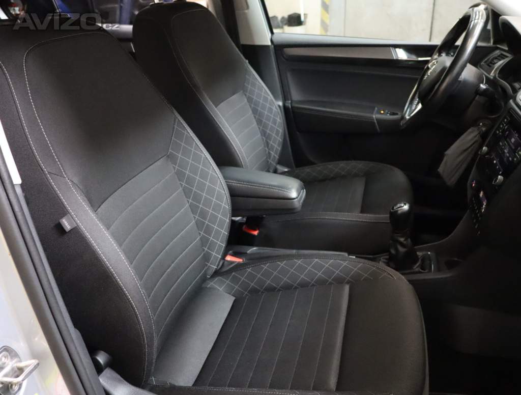 Foto inzerátu Skoda Rapid 1.0 TSI