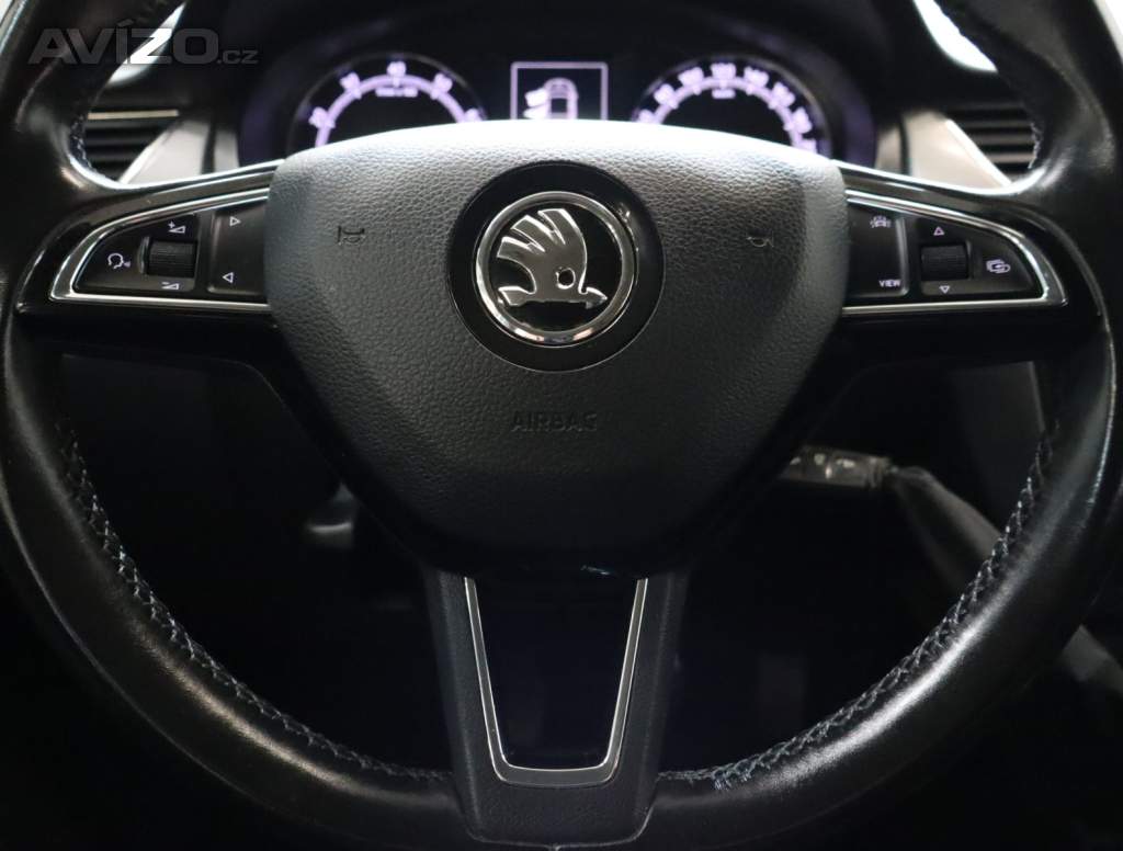 Foto inzerátu Skoda Rapid 1.0 TSI