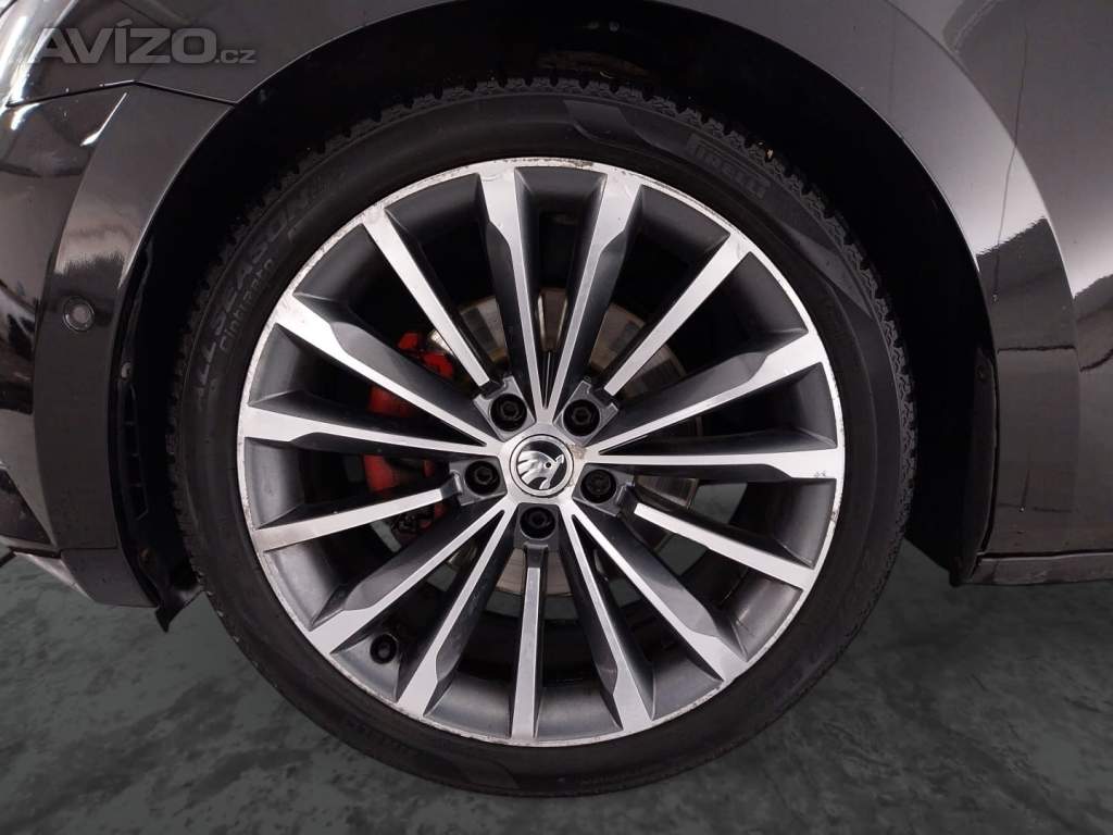 Foto inzerátu Skoda Superb 2.0 TDI 4x4