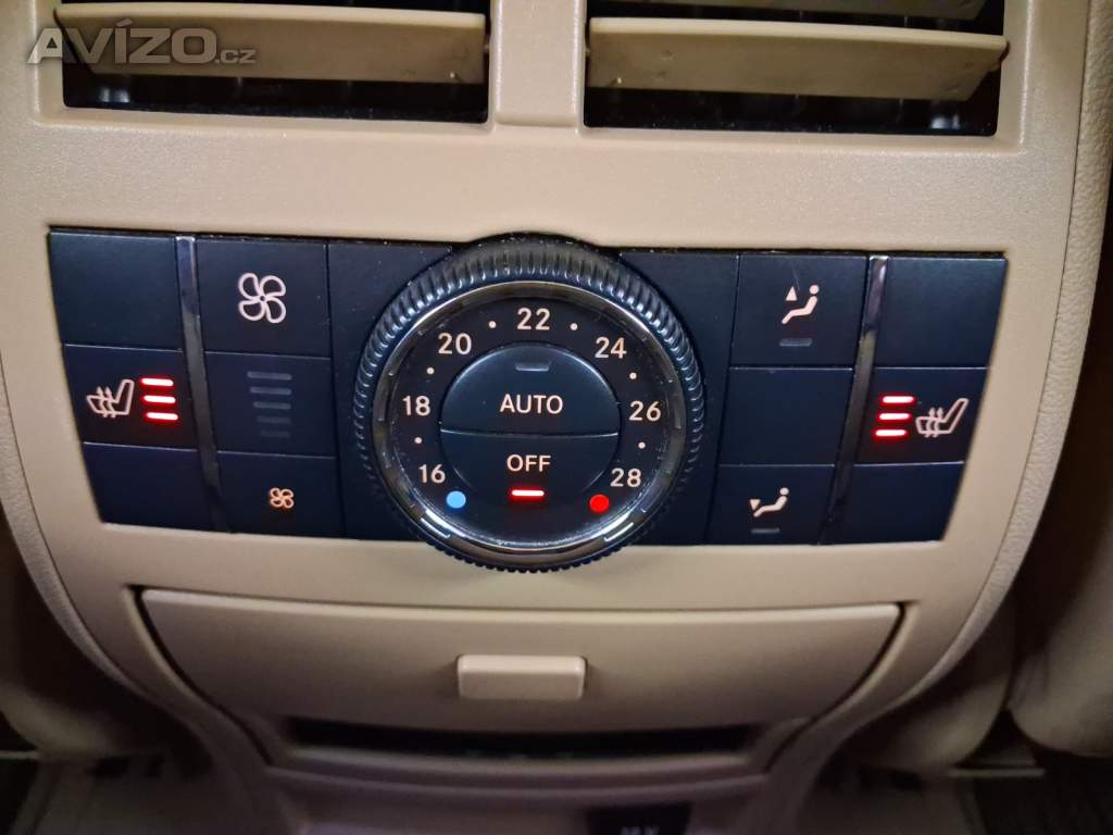 Foto inzerátu Mercedes GL 320 CDI