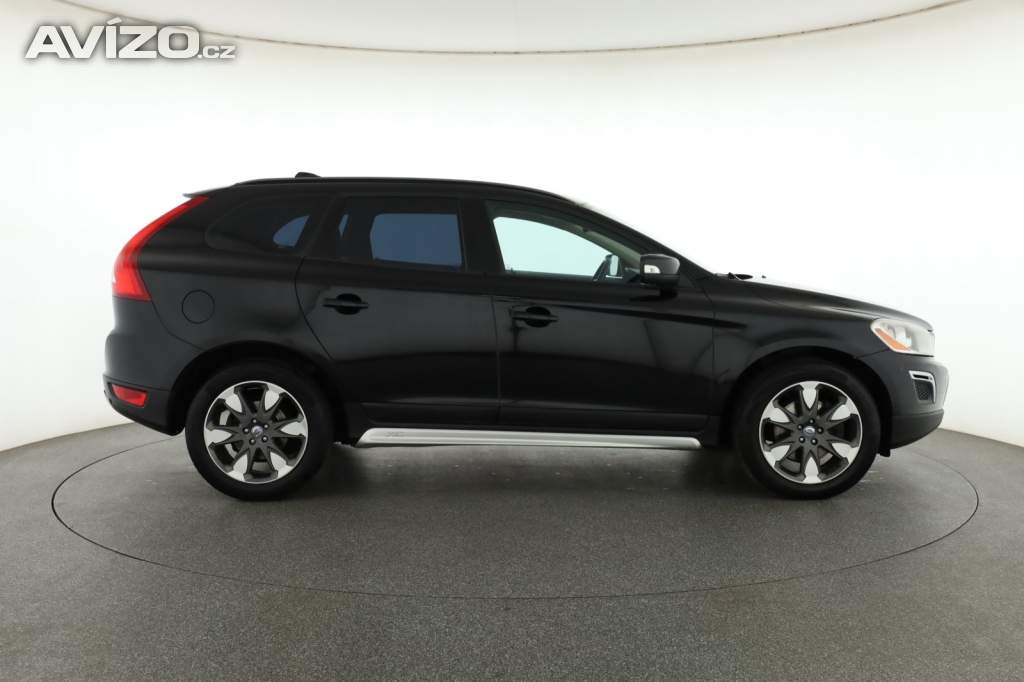 Foto inzerátu Volvo XC60 DRIVe