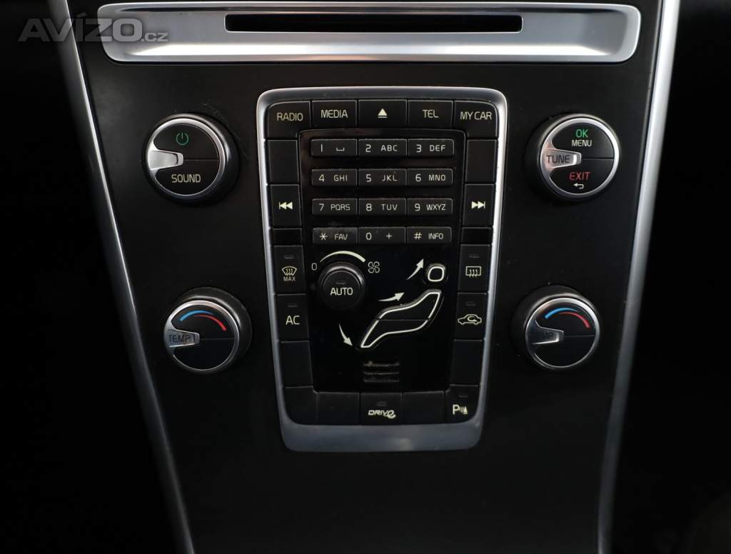 Foto inzerátu Volvo XC60 DRIVe