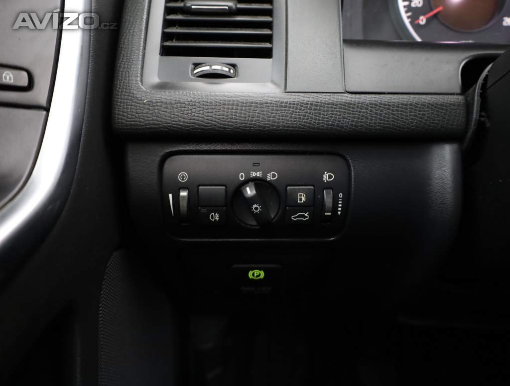 Foto inzerátu Volvo XC60 DRIVe
