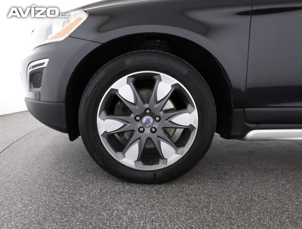 Foto inzerátu Volvo XC60 DRIVe
