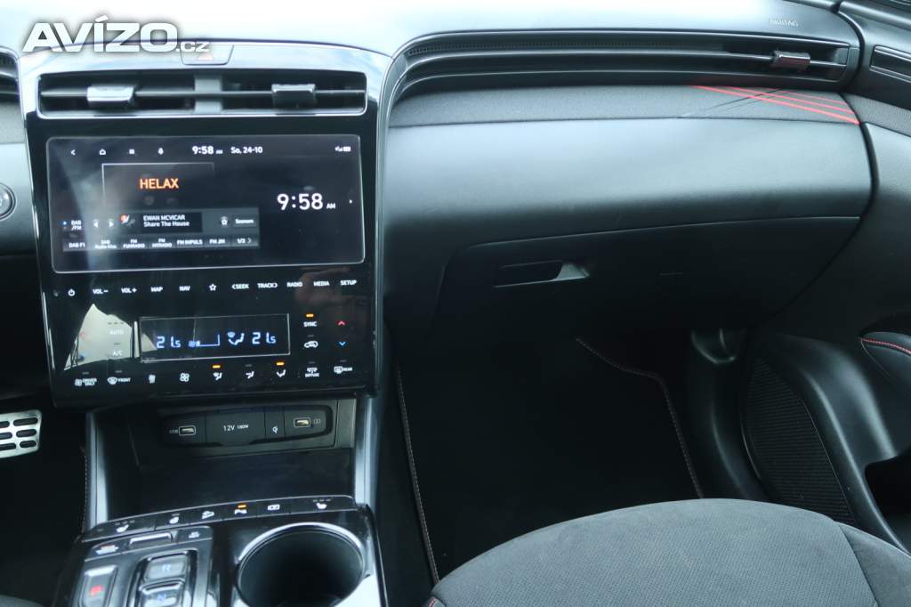 Foto inzerátu Hyundai Tucson 1.6 T-GDI PHEV