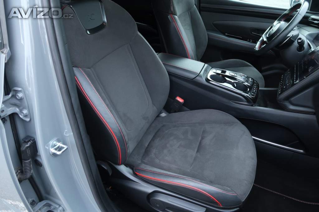 Foto inzerátu Hyundai Tucson 1.6 T-GDI PHEV