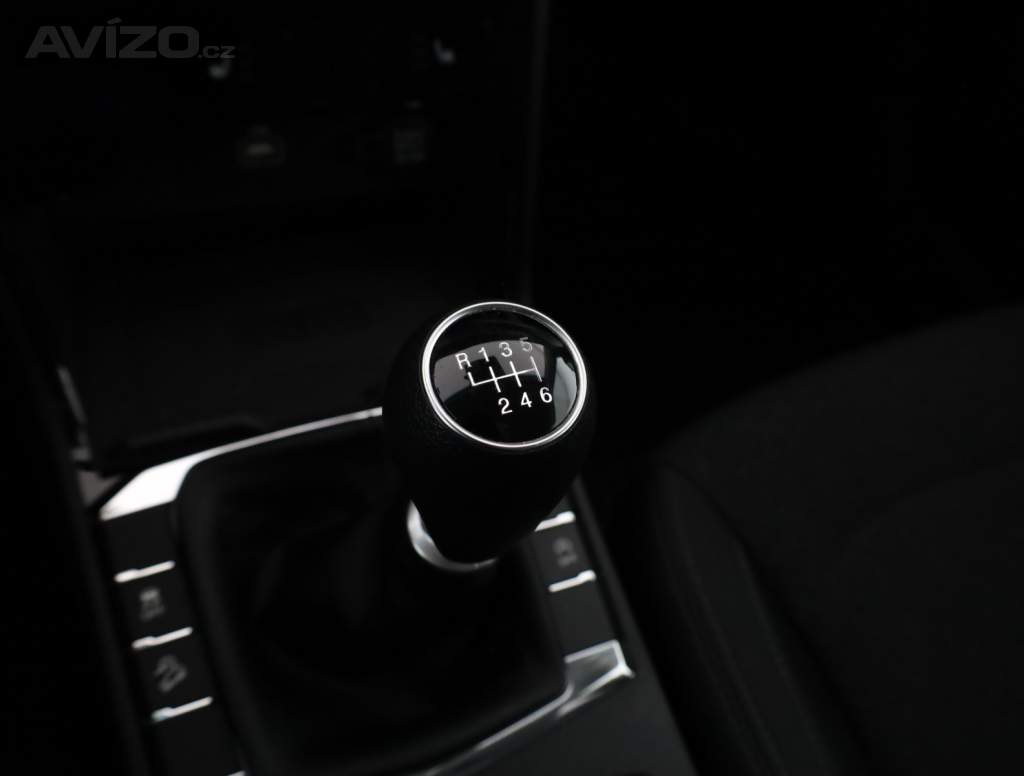 Foto inzerátu SsangYong Korando 1.5 T-GDI