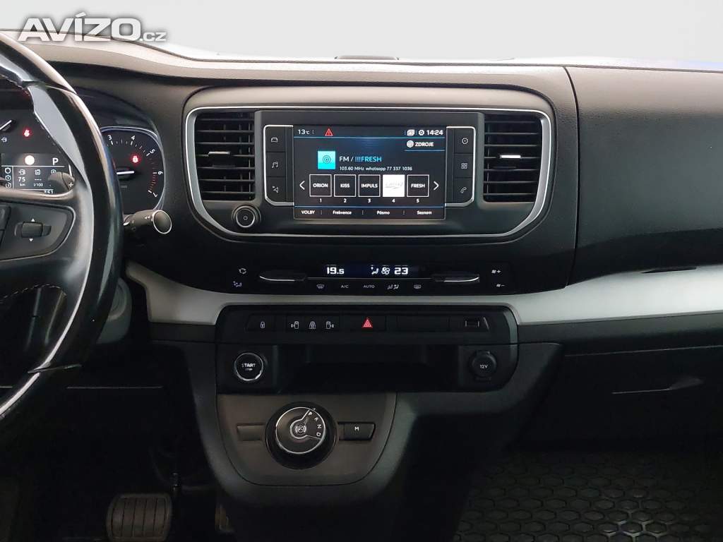 Foto inzerátu Peugeot Traveller 2.0 BlueHDi