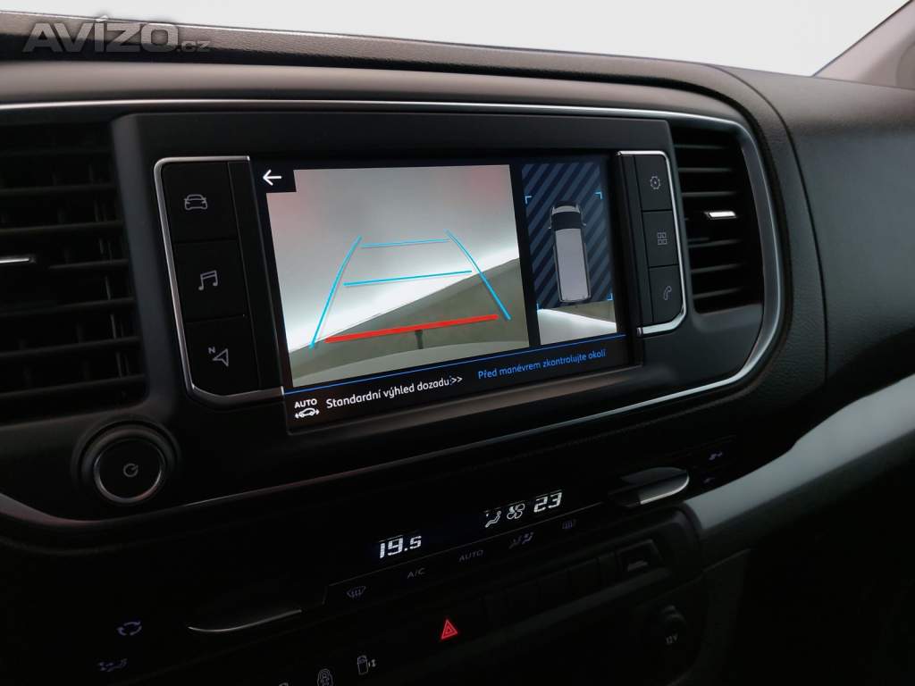 Foto inzerátu Peugeot Traveller 2.0 BlueHDi