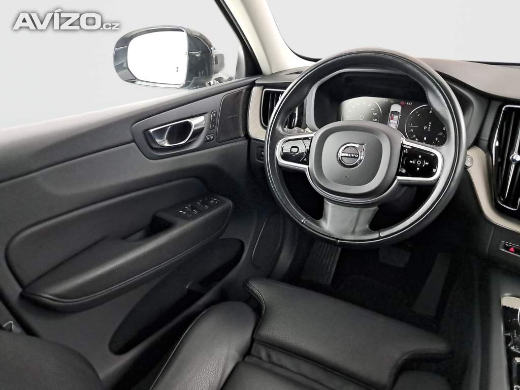 Foto inzerátu Volvo XC60 B4 AWD
