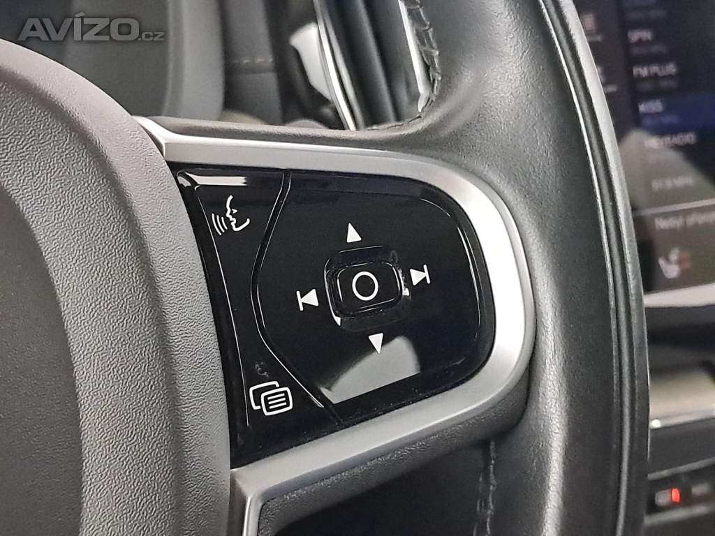 Foto inzerátu Volvo XC60 B4 AWD