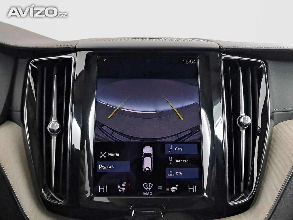 Foto inzerátu Volvo XC60 B4 AWD