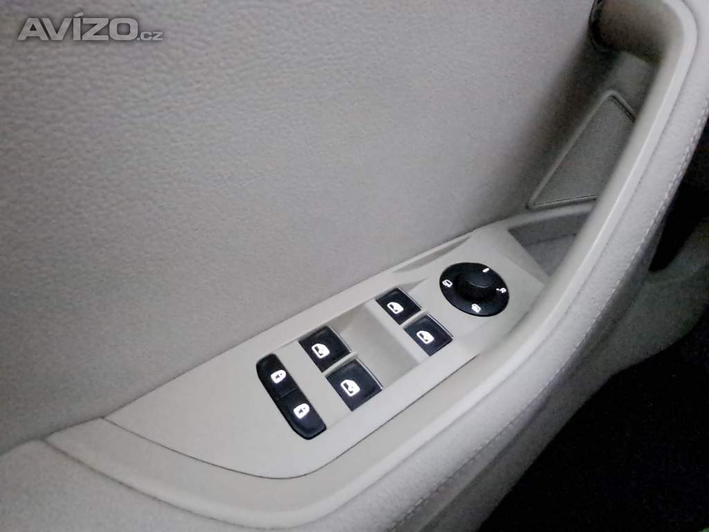 Foto inzerátu Skoda Superb 2.0 TDI