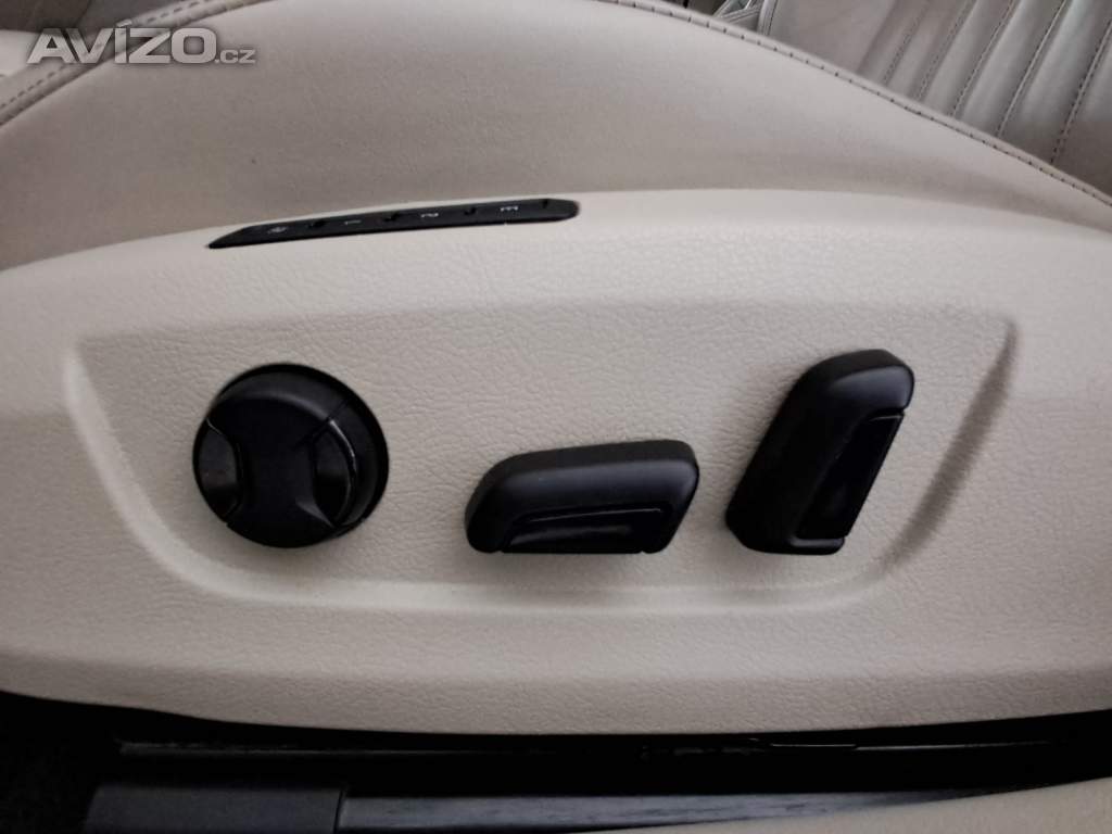 Foto inzerátu Skoda Superb 2.0 TDI