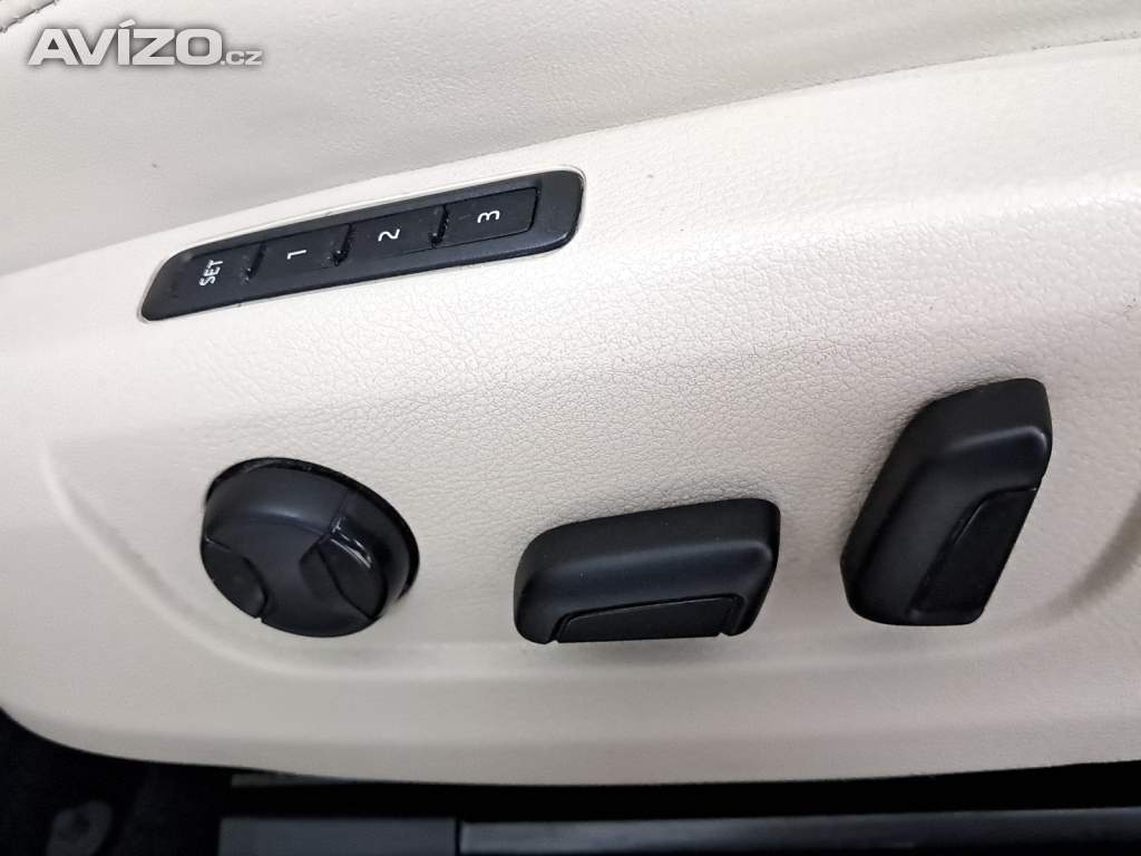Foto inzerátu Skoda Superb 2.0 TDI