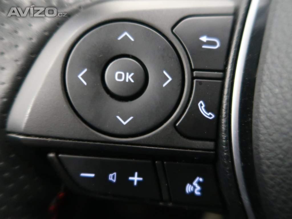 Foto inzerátu Toyota Corolla 1.8 Hybrid