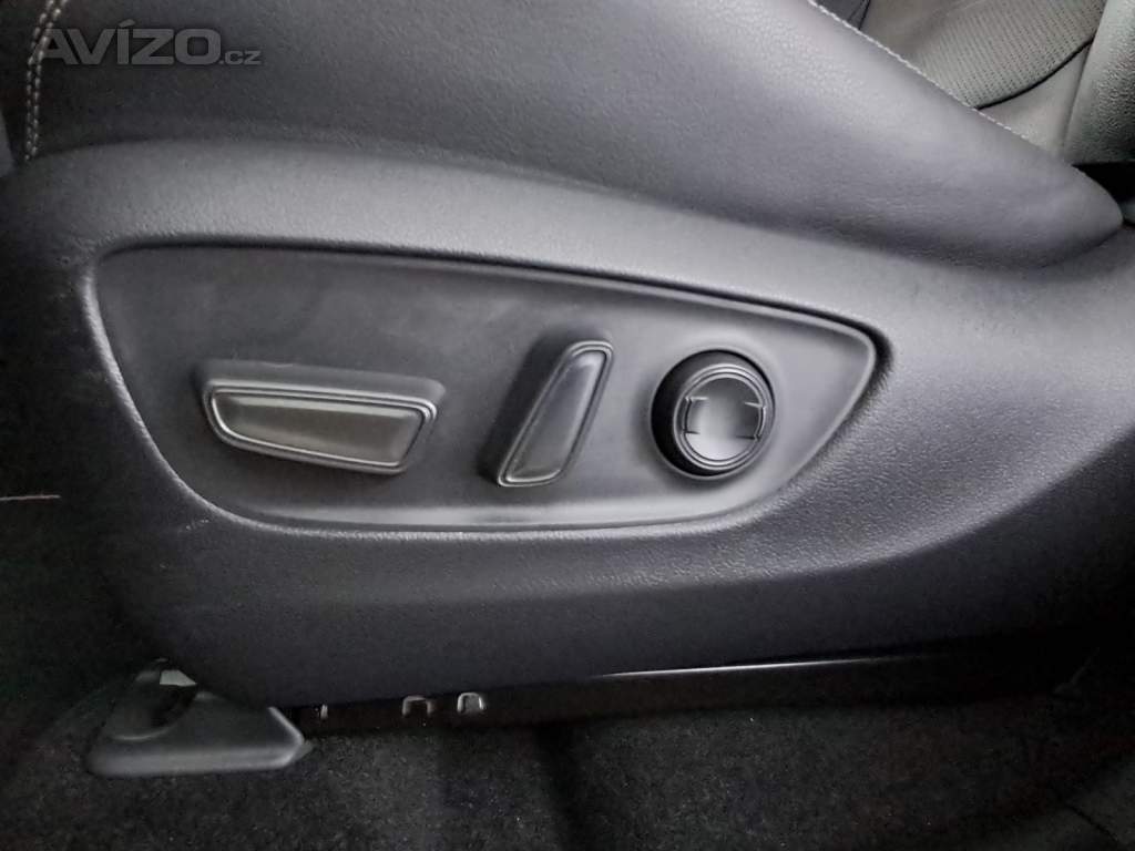 Foto inzerátu Toyota RAV 4 2.5 Hybrid