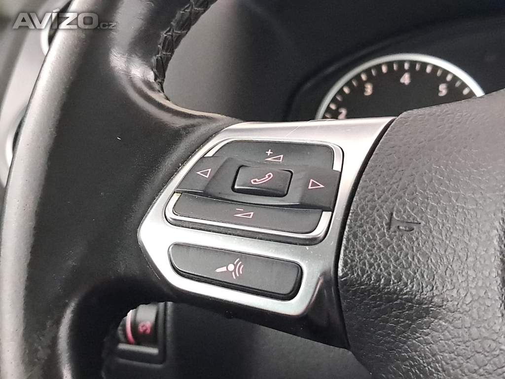 Foto inzerátu VW Tiguan 2.0 TSI