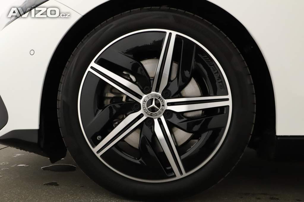 Foto inzerátu Mercedes CLA 200
