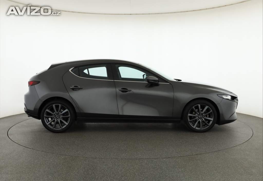 Foto inzerátu Mazda 3 2.0 Skyactiv-G