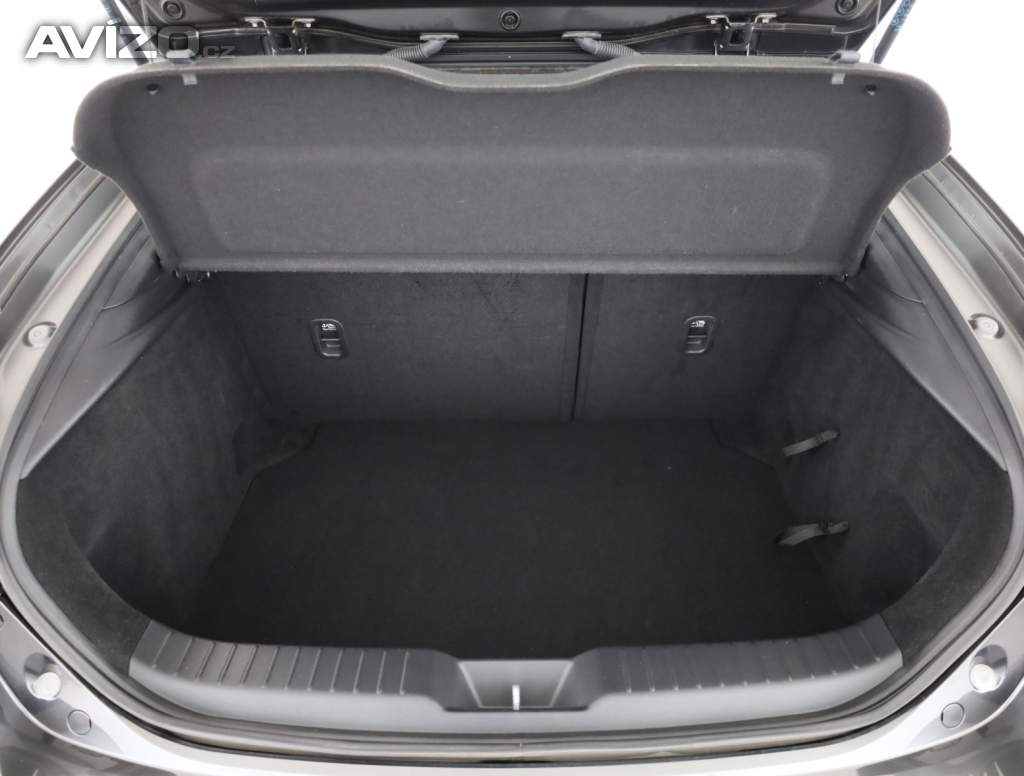 Foto inzerátu Mazda 3 2.0 Skyactiv-G
