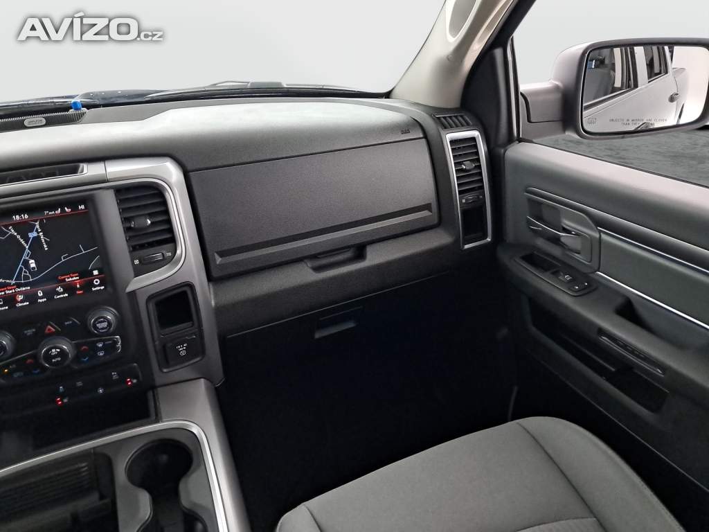 Foto inzerátu Ram 1500 5.7 V8 Hemi