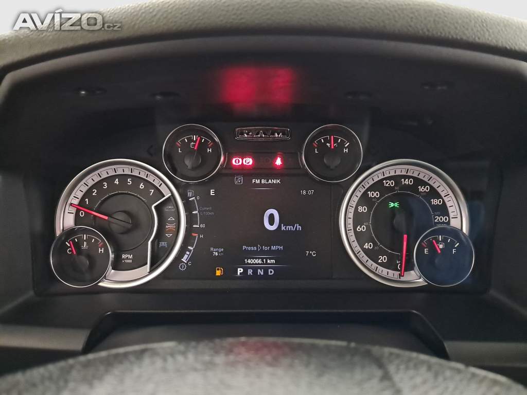 Foto inzerátu Ram 1500 5.7 V8 Hemi