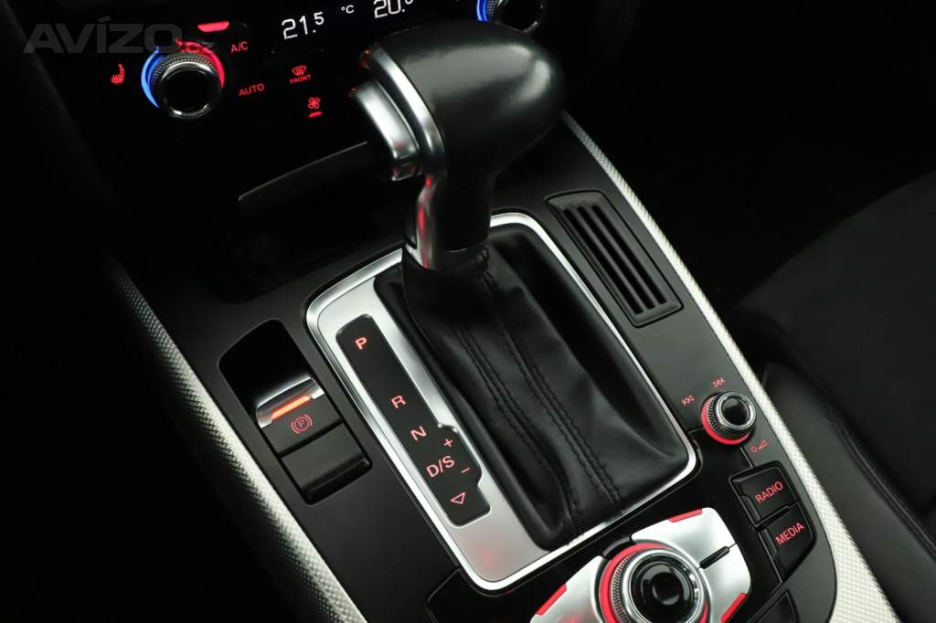 Foto inzerátu Audi A4 2.0 TDI