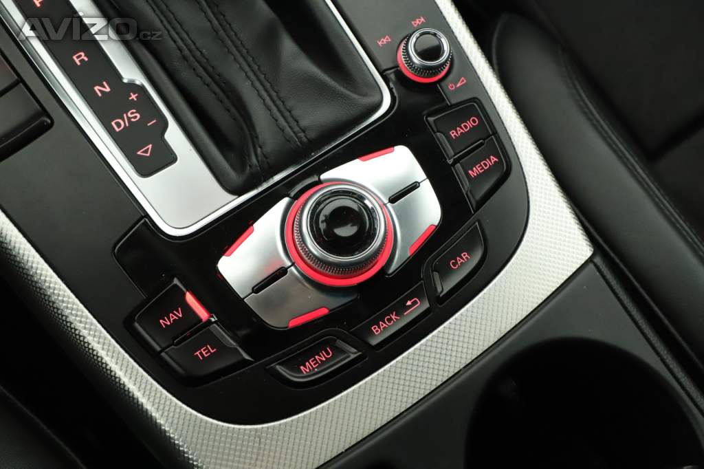 Foto inzerátu Audi A4 2.0 TDI