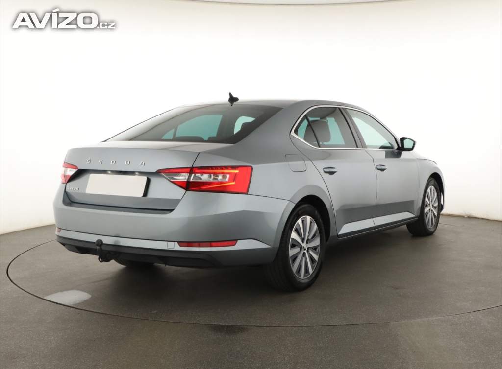 Foto inzerátu Skoda Superb 2.0 TDI