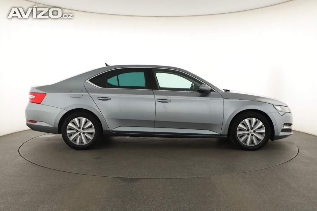 Foto inzerátu Skoda Superb 2.0 TDI